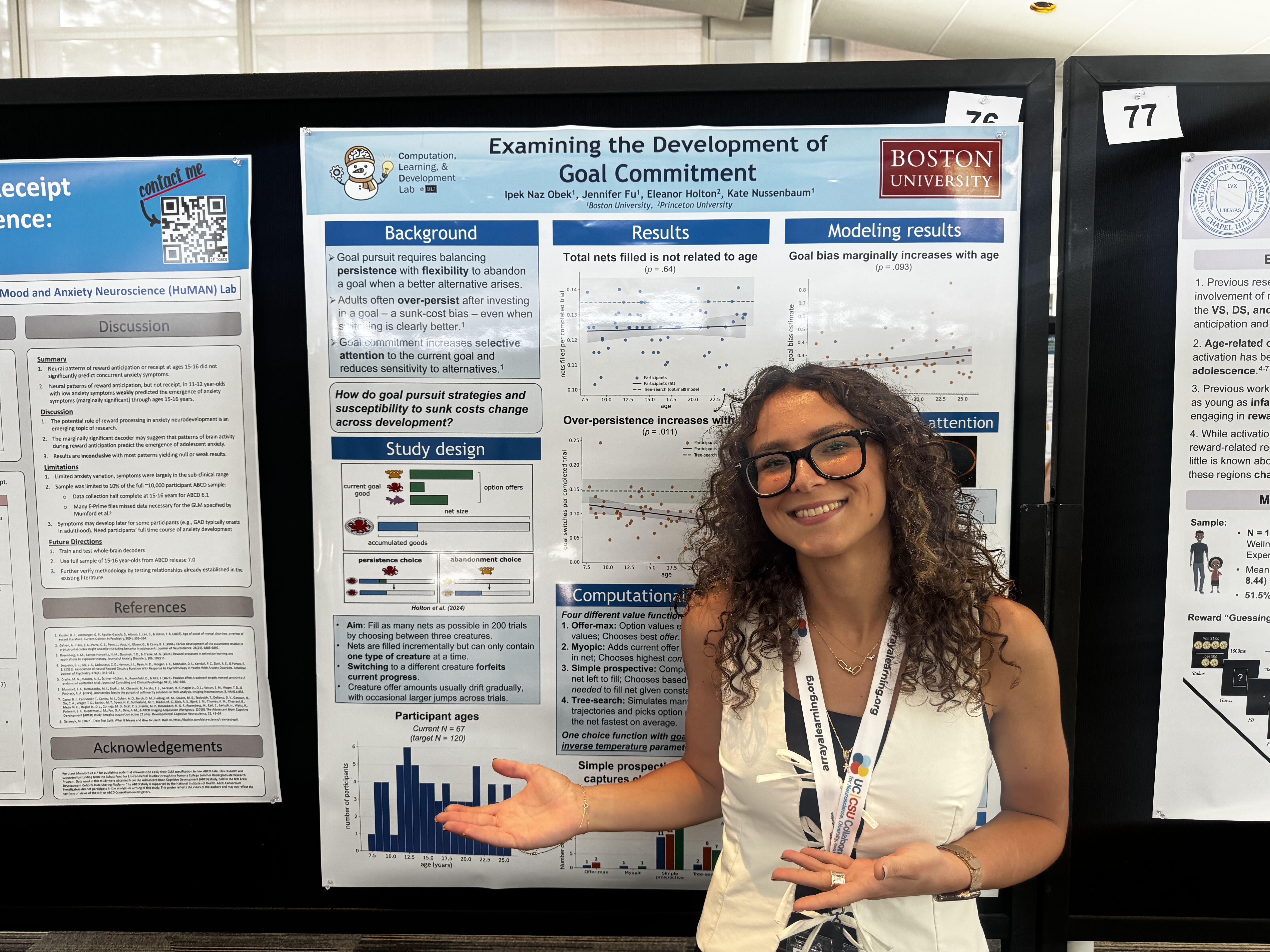 Ipek presenting her Flux poster